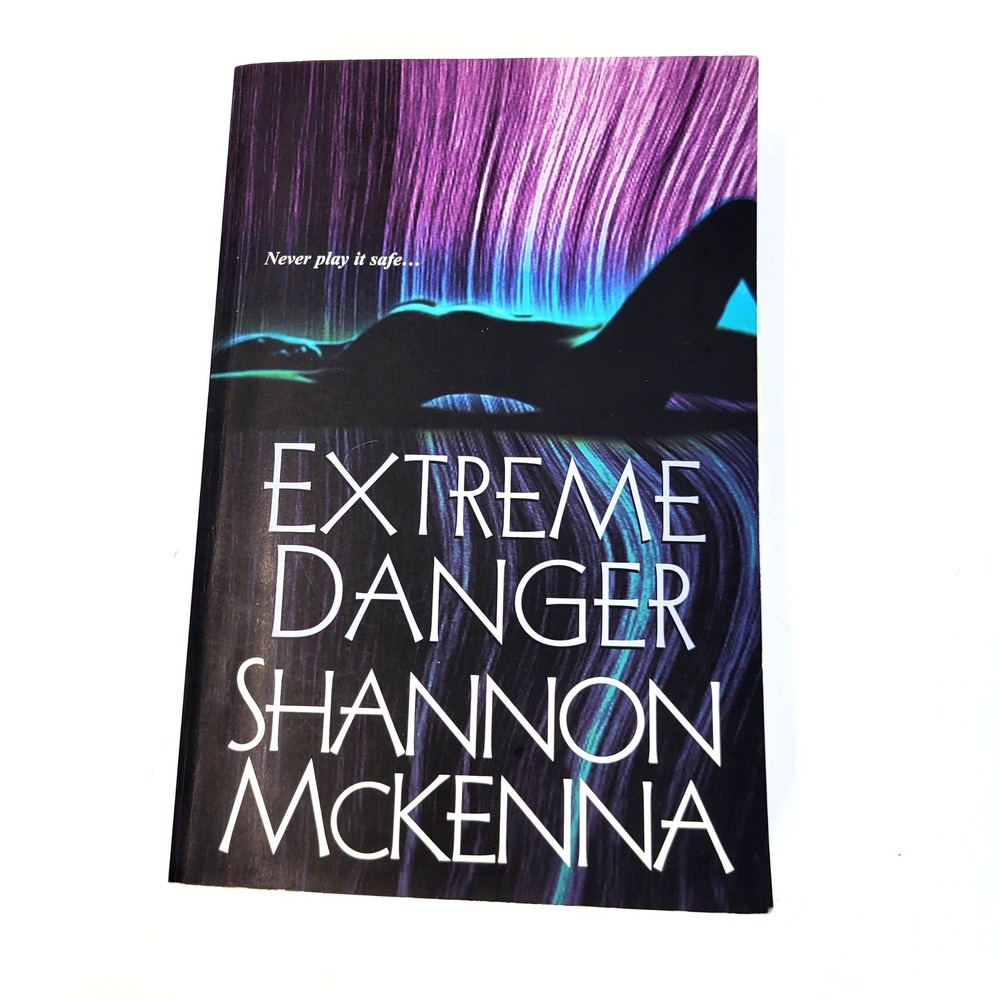 Extreme Danger Book Adult Shannon McKenna Romantic Suspense 2008Paperback